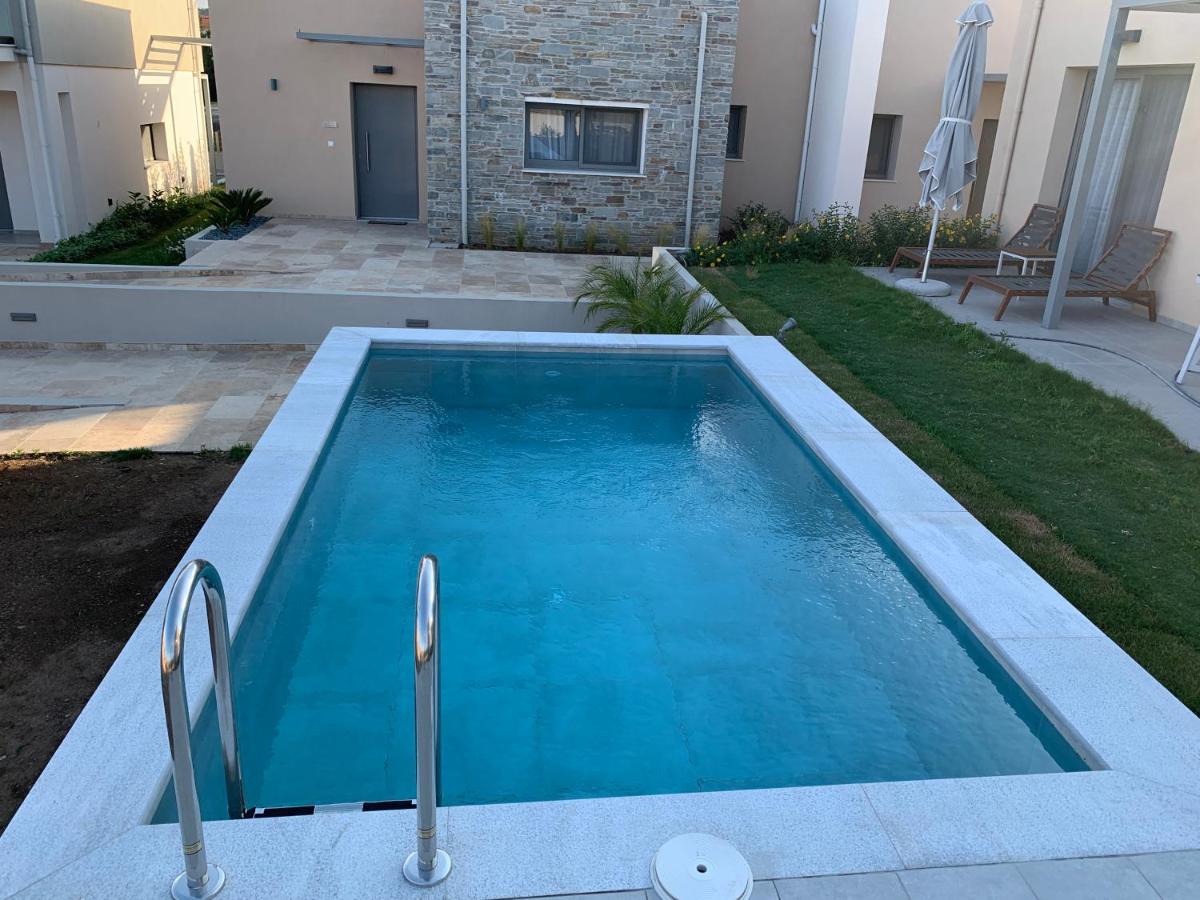 Yuka Villas Collection Nea Iraklitsa Luaran gambar